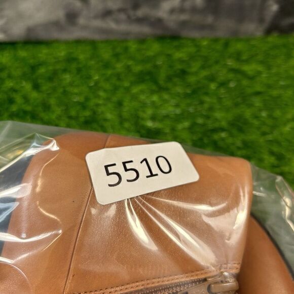 Clarks Whisky Boots Womens 9 M Brown Leather Ankle Bootie‎ Zip Up Heeled Casual - Picture 16 of 16